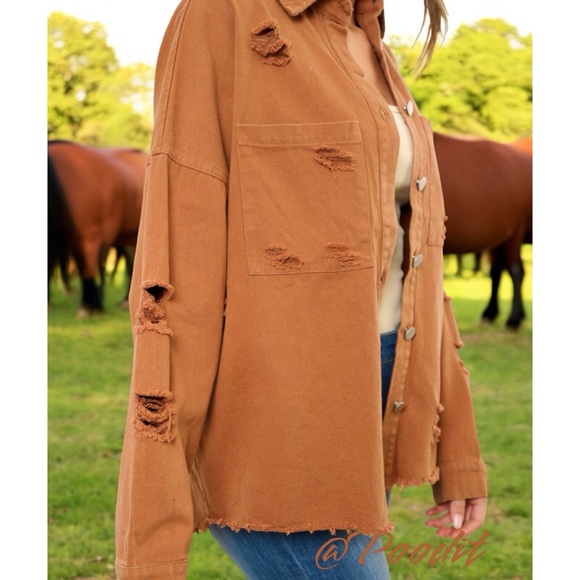 FANTASTIC FAWN distressed over sized top S M L - Picture 4 of 9